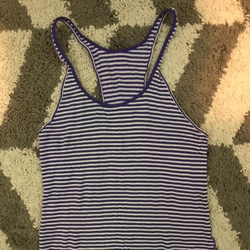 Lululemon tank top